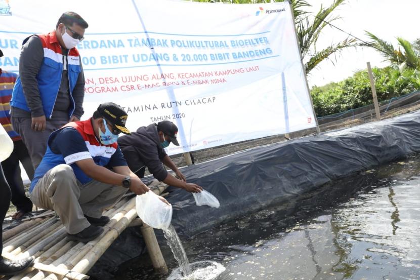 SDN Ujungalang 03: Planting Educational Seeds in Cilacap's Coastal Community